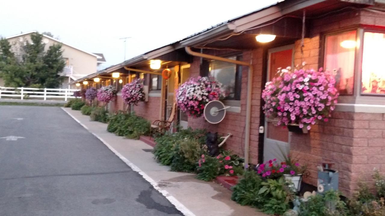 Swiss Mountain Motel Thayne Bagian luar foto